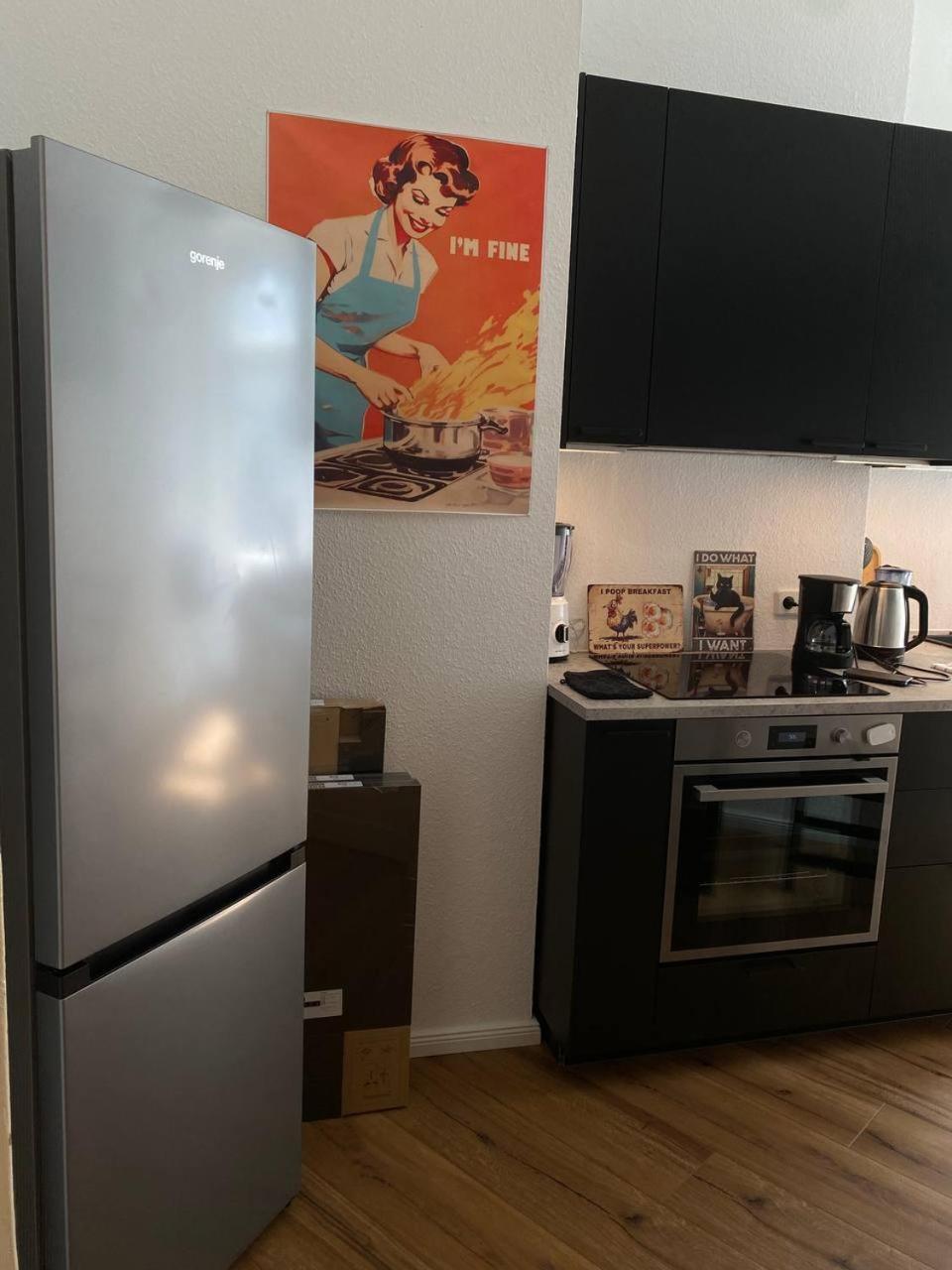 Stylish 2-Room Apartment With Balcony Next To East Side Gallery Berlino Esterno foto