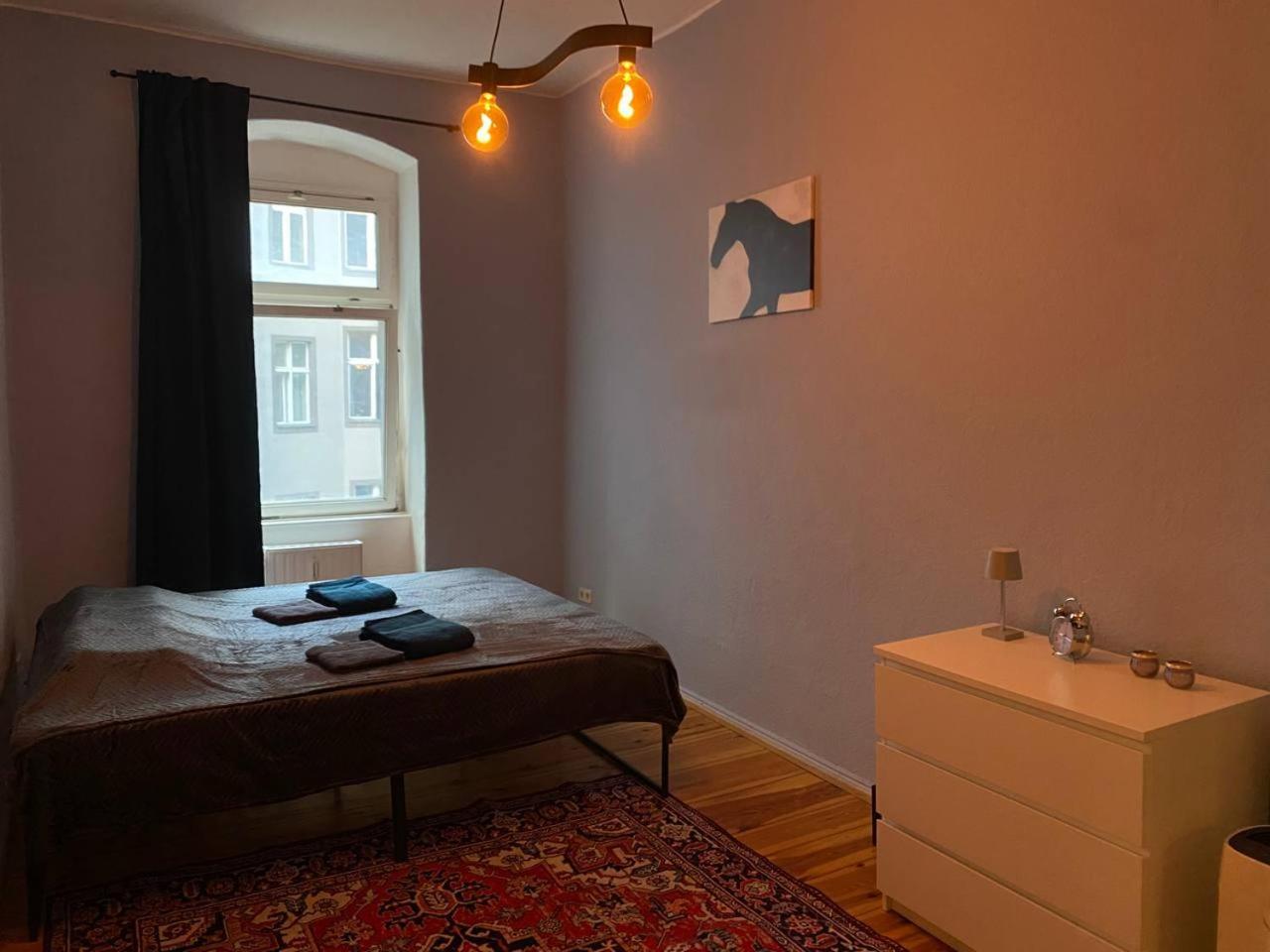 Stylish 2-Room Apartment With Balcony Next To East Side Gallery Berlino Esterno foto