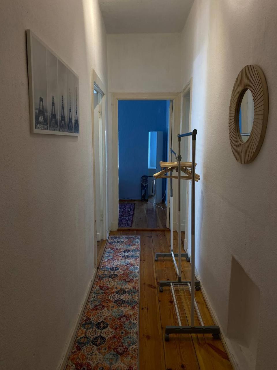 Stylish 2-Room Apartment With Balcony Next To East Side Gallery Berlino Esterno foto