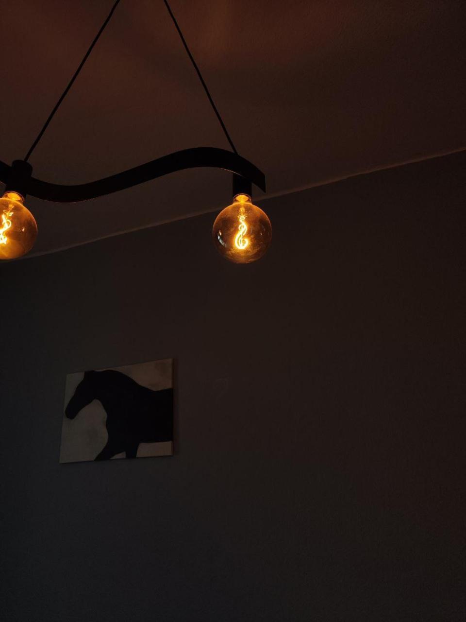 Stylish 2-Room Apartment With Balcony Next To East Side Gallery Berlino Esterno foto